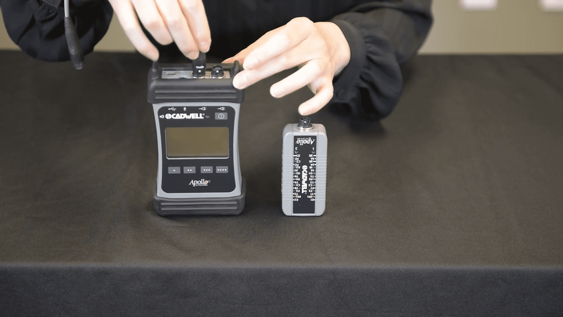 Apollo Twist-Lock Cable